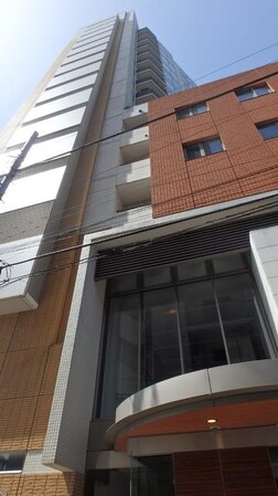 フォレストタウン参宮橋の物件外観写真